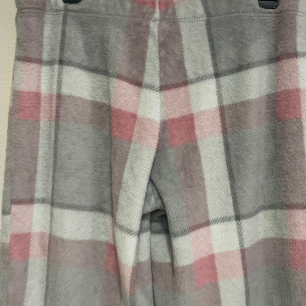 Secret Treasures Gray and Pink Plaid Pajama Bottoms - Picture 9 of 11